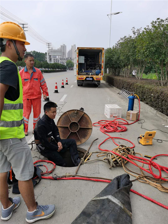 开平翻衬法管道修复技术主要工序